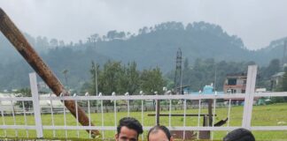 ग्लोबल वॉर्मिग तथा पर्यावरण असंतुलन को रोकने में वृक्षों की महत्वपूर्ण भूमिका- अखिलेश सेमवाल भीमताल विधायक एवं प्रांतीय उद्योग व्यापार मंडल ने एक पौंधा धरा के नाम लगाया, संरक्षण का लिया संकल्प (चन्दन सिंह बिष्ट) “स्टार खबर”