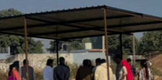 रामनगर जमीन नापजोख करने गई महिला पटवारी और कानूनगो पर हमला… इस घटना के बाद राजस्व विभाग के कर्मचारियों में रोष… रिपोर्ट- (सुनील भारती) “स्टार खबर” नैनीताल..