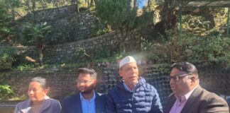 ★. जंगली जानवरों के आतंक से ग्रामीण परेशान, हरीश पनेरु के नेतृत्व में वन विभाग कार्यालय का घेराव ★. भीमताल विधानसभा में वन्यजीव हमलों पर फूटा ग्रामीणों का गुस्सा, स्कूली बच्चों के लिए वाहन सुविधा का आश्वासन (चन्दन सिंह बिष्ट) “स्टार खबर”