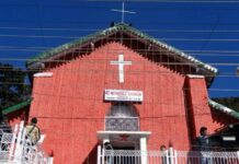 क्रिसमिस की धूम… मेंथोडिस्ट चर्च में आस्था और उल्लास का संगम… रिपोर्ट- (सुनील भारती ) “स्टार खबर” नैनीताल..