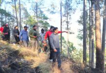 नैनीताल बिरला चुंगी से कैंचीधाम तक ट्रैकिंग के साथ विंटर कार्निवाल का समापन.. ईको टूरिज्म के रूप में विकसित होगा ट्रैकिंग रूट : कुमाऊं आयुक्त… रिपोर्ट- (सुनील भारती) “स्टार खबर ” नैनीताल..