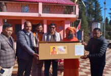 ★. नशा मुक्त भारत अभियान को जनआंदोलन बनाने की पहल, डिप्टेश्वर व गोल्ज्यू मंदिर में भेंट की गई संस्कृति संवर्धन किट, जिलाधिकारी रहे मौजूद… ★. धार्मिक स्थलों से नशा मुक्ति का संदेश, चम्पावत में संस्कृति और सामाजिक चेतना का संगम (चन्दन सिंह बिष्ट) “स्टार खबर” चम्पावत,