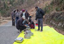 जांच के नाम पर खानापूर्ति… पीएमजीएसवाई सड़क में घोटाले की बू, मनचाही जगह खुदाई कर बचाया ठेकेदार… रिपोर्ट- (ब्यूरो) “स्टार खबर” नैनीताल..