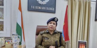 ★. 10 करोड़ से ज्यादा के फर्जीवाड़े में धनंजय गिरी पर शिकंजा, आईजी कुमाऊँ सख्त ★. जांच में लापरवाही पर चौकी इंचार्ज सस्पेंड, फर्जीवाड़ा केस में SIT गठित (चन्दन सिंह बिष्ट) “स्टार खबर”