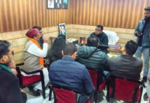 भवाली में भाजपा का जोरदार प्रदर्शन, पाकिस्तानी कनेक्शन व लैंड-लव जिहाद के आरोप… पालिका पर मिलीभगत से एनओसी देने का आरोप, मस्जिद भूमि की जांच की मांग… रिपोर्ट- (ब्यूरो ) “स्टार खबर” नैनीताल…