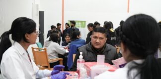 ★. हल्द्वानी में ग्राफिक एरा अस्पताल का निःशुल्क स्वास्थ्य शिविर, 800 को लाभ ★. ग्राफिक एरा ने लगाया विशाल स्वास्थ्य शिविर, सैकड़ों लोगों की जांच (चन्दन सिंह बिष्ट) “स्टार खबर” हल्द्वानी/देहरादून।