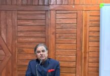 कुमाऊँ विश्वविद्यालय के इतिहास विभाग में संवादात्मक व्याख्यान.. अनुशासन, नेतृत्व और अंतरविषयक दृष्टि से ही बनेगा सशक्त व्यक्तित्व : कर्नल (डॉ.) मुनगली.. रिपोर्ट- (सुनील भारती ) “स्टार खबर ” नैनीताल..