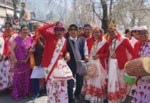 फागोत्सव की धूम.. सरोवरनगरी नैनीताल में फागोत्सव की धूम, राम सेवक सभा का भव्य होली जुलूस… रिपोर्ट-(सुनील भारती ) “स्टार खबर” नैनीताल.