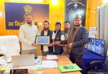 मुनस्यारी में नवनियुक्त एसडीएम का स्वागत, जनसमस्याओं के समाधान को सौंपा ज्ञापन… रिपोर्ट- (सुनील भारती) “स्टार खबर” नैनीताल..