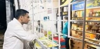 जिलाधिकारी देहरादून ने ग्राहक बनकर शराब की ओवर रेटिंग कर रहे ठेके को लगाया मोटा अर्थदंड.. आखिर क्यों सोता रहता है आबकारी विभाग उत्तराखंड…?