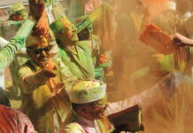 श्री रामसेवक सभा से निकला भव्य होली जुलूस… रिपोर्ट- (सुनील भारती ) “स्टार खबर” नैनीताल..