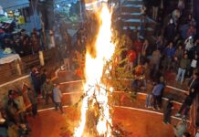 नैनीताल भक्ति और आस्था के साथ हुआ होलिका दहन, 30वां फागोत्सव संपन्न… रिपोर्ट-(सुनील भारती ) “स्टार खबर ” नैनीताल…