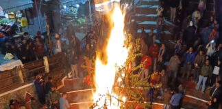 नैनीताल भक्ति और आस्था के साथ हुआ होलिका दहन, 30वां फागोत्सव संपन्न… रिपोर्ट-(सुनील भारती ) “स्टार खबर ” नैनीताल…