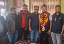 दूसरी बार यूथ कांग्रेस जिलाध्यक्ष बनने पर विक्रम दानू का मुनस्यारी में भव्य स्वागत.. कांग्रेस कार्यकर्ताओं ने फूल-मालाओं से किया जोरदार अभिनंदन, संगठन को मजबूती मिलने की जताई उम्मीद.. रिपोर्ट- (सुनील भारती ) “स्टार खबर ” नैनीताल..