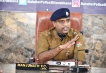 युवतियों के जरिए ब्लैकमेलिंग रैकेट चलाने का आरोप, मुख्य आरोपी हिरासत में… अवैध बाउंसर रखकर हथियारों के दम पर फैलाता था दहशत, पुलिस की बड़ी कार्रवाई… रिपोर्ट- (ब्यूरो) “स्टार खबर ” नैनीताल…