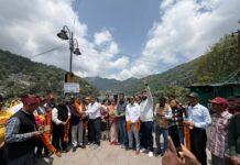 अग्निवीर योजना के विरोध में कांग्रेस का प्रदर्शन, हस्ताक्षर अभियान चलाया…. रिपोर्ट- (ब्यूरो ) “स्टार खबर” नैनीताल…