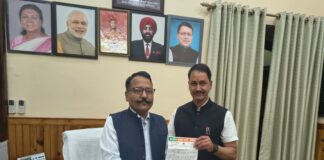 नैनीताल की सड़कों पर पड़े मलबे और रेता-बजरी हटाने की मांग… भाजपा जिला उपाध्यक्ष ने जिलाधिकारी से कार्रवाई की लगाई गुहार.. रिपोर्ट- (ब्यूरो ) “स्टार खबर ” नैनीताल..