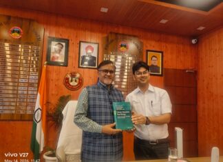 जलवायु परिवर्तन और पौधों की अनुकूलन क्षमता पर आधारित पुस्तक ‘क्लाइमेट रिस्पोंसिव प्लांट बायोलॉजी’ का लोकार्प… रिपोर्ट- (सुनील भारती ) “स्टार खबर ” नैनीताल..