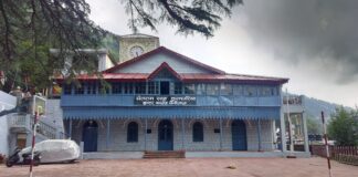 170 वर्ष बाद नैनीताल पहुंचेगी हिमालय की दुर्लभ ऐतिहासिक पेंटिंग्स… जर्मन स्लांगिनवाईट बन्धुओं के सर्वेक्षण से जुड़ी प्रदर्शनी 12 मई से सीआरएसटी इंटर कॉलेज में…. रिपोर्ट- (ब्यूरो ) “स्टार खबर” नैनीताल…