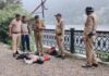 नैनीझील में फिर मिला युवक का शव, क्षेत्र में फैली सनसनी.. ठंडी सड़क स्थित पाषाण देवी मंदिर के समीप झील में तैरता मिला शव, लापता युवक की हुई पहचान… रिपोर्ट- (सुनील भारती) “स्टार खबर” नैनीताल…