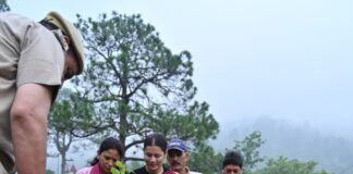 हरेला महोत्सव: मुख्य न्यायाधीश व न्यायमूर्तियों ने मंगोली में किया वृक्षारोपण, दिया पर्यावरण संरक्षण का संदेश…. रिपोर्ट- (सुनील भारती ) “स्टार खबर ” नैनीताल…