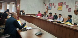 मानसिक स्वास्थ्य को प्राथमिकता दें शिक्षण संस्थान, सभी स्कूल-कॉलेजों में नियुक्त हों मनोवैज्ञानिक काउंसलर: डीएम… रिपोर्ट- (सुनील भारती ) “स्टार खबर ” नैनीताल..