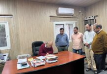 कुमाऊँ विश्वविद्यालय के नए कुलसचिव बने प्रो. रजनीश पाण्डे, संभाला कार्यभार… रिपोर्ट- (सुनील भारती ) “स्टार खबर ” नैनीताल..