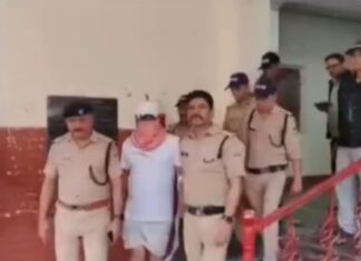 नरेश पांडे प्रकरण: शिकायतकर्ता युवती को कोर्ट से तत्काल जमानत, गिरफ्तारी पर पुलिस से पूछे सवाल…. 30 हजार रुपये के मुचलके पर मिली रिहाई, अदालत ने गिरफ्तारी की कानूनी प्रक्रिया पर जताई आपत्ति…. रिपोर्ट- (सुनील भारती ) “स्टार खबर” नैनीताल..