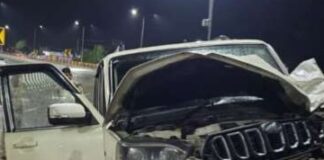 तीनपानी फ्लाईओवर पर भीषण हादसा… स्कूटी-स्कॉर्पियो की टक्कर में तीन युवकों की मौत, एक गंभीर… रिपोर्ट- (सुनील भारती ) “स्टार खबर ” नैनीताल..