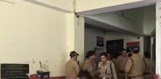नरेश पांडे सेक्स रैकेट प्रकरण में बड़ा ट्विस्ट… पहली शिकायतकर्ता युवती एक दिन की न्यायिक हिरासत में जेल.. रिपोर्ट- (सुनील भारती) “स्टार खबर ” नैनीताल..