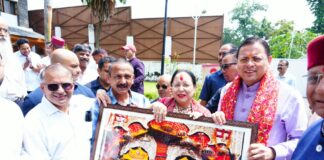 नंदा देवी महोत्सव के लिए मुख्यमंत्री को दिया निमंत्रण.. विधायक सरिता आर्या एवं राम सेवक सभा के प्रतिनिधिमंडल ने देहरादून पहुंचकर मुख्यमंत्री से की मुलाकात…. रिपोर्ट- (सुनील भारती ) “स्टार खबर” नैनीताल..