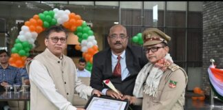 वन अपराध नियंत्रण में उत्कृष्ट योगदान के लिए आनंद लाल सम्मानित… रिपोर्ट- (सुनील भारती ) “स्टार खबर” नैनीताल..