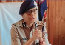 अपराध नियंत्रण में कुमाऊं पुलिस का दमदार प्रदर्शन, नशे के खिलाफ 519 गिरफ्तारियां.. आईजी कुमाऊं ने की मासिक अपराध गोष्ठी, लंबित मामलों के शीघ्र निस्तारण और तकनीकी पुलिसिंग पर दिया जोर… रिपोर्ट -(सुनील भारती) “स्टार खबर “नैनीताल..