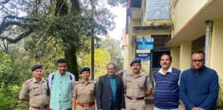 छात्रसंघ चुनाव में नियम तोड़े तो रद होगा नामांकन.. डीएसबी परिसर में पुलिस-प्रशासन की छात्रनेताओं संग बैठक, बाहरी लोगों के प्रवेश पर भी रहेगी रोक… रिपोर्ट- (सुनील भारती) “स्टार खबर ” नैनीताल..