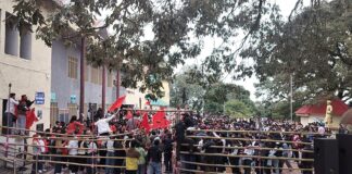 डीएसबी छात्रसंघ अध्यक्ष पद पर एबीवीपी और निर्दलीय प्रत्याशी आमने-सामने.. आमसभा में प्रत्याशियों ने किया शक्ति प्रदर्शन, छात्र समस्याओं के समाधान को बताया प्राथमिकता.. रिपोर्ट- (सुनील भारती ) “स्टार खबर” नैनीताल…