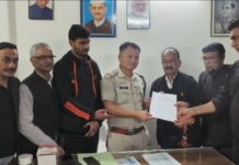 खड़गे की सभा स्थल के कथित शुद्धिकरण पर कांग्रेसियों ने दी तहरीर, मुकदमे की मांग…. रिपोर्ट- (सुनील भारती ) “स्टार खबर” नैनीताल..