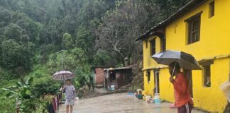 पोखराड़ में भूस्खलन से चार आवासीय भवनों को खतरा, प्रभावित परिवार सुरक्षित स्थान पर शिफ्ट…. रिपोर्ट- (सुनील भारती ) “स्टार खबर” नैनीताल…