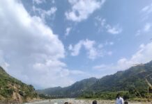 कोसी नदी में बहा 16 वर्षीय किशोर, तलाश में सर्च अभियान जारी.. दीपक, पैर फिसलने से तेज बहाव में हुआ लापता.. रिपोर्ट- (सुनील भारती ) “स्टार खबर ” नैनीताल..