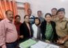 पेंशनरों के पहचान पत्र जारी करने की प्रक्रिया जल्द शुरू करने की मांग.. शहर में ट्रैफिक व्यवस्था सुधारने और नशेड़ियों पर कार्रवाई को लेकर सीओ सिटी से मिले पेंशनर… रिपोर्ट- (सुनील भारती) ‘स्टार खबर’ नैनीताल..