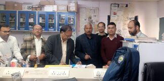 कुमाऊं विवि की शोध प्रयोगशाला और प्राणी संग्रहालय का किया निरीक्षण… शोध गतिविधियों की सराहना, विद्यार्थियों के व्यावहारिक ज्ञान के लिए बताया महत्वपूर्ण.. रिपोर्ट- (सुनील भारती) ‘स्टार खबर’ नैनीताल..